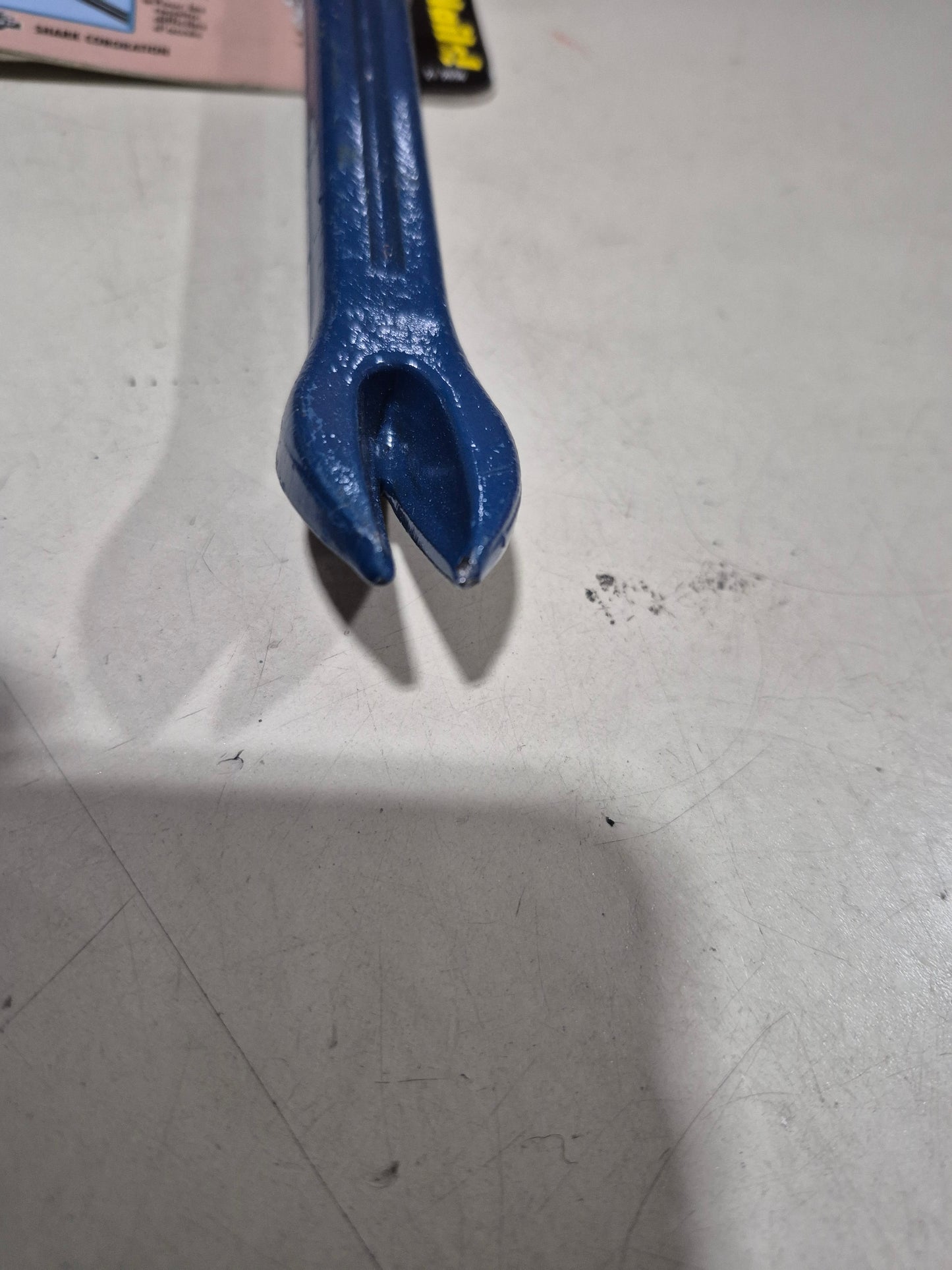 Shark grip 14" pry bar (5pcs)
