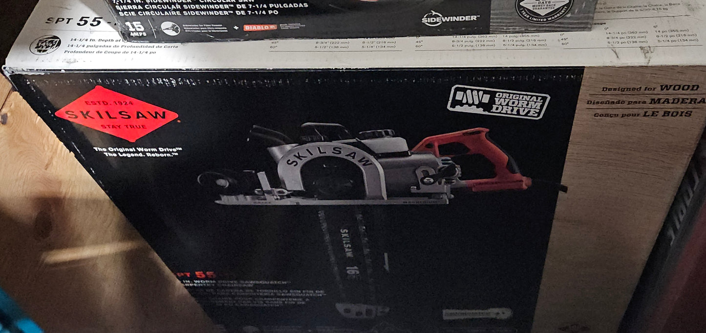 SKILSAW SPT55-11 16 In. Worm Drive SAWSQUATCH Carpentry Chainsaw