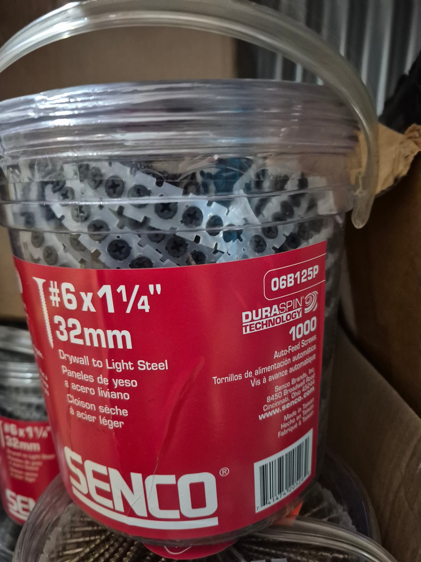 Senco 06B125P #6x1-1/4" drywall screw x1000 1 bucket.