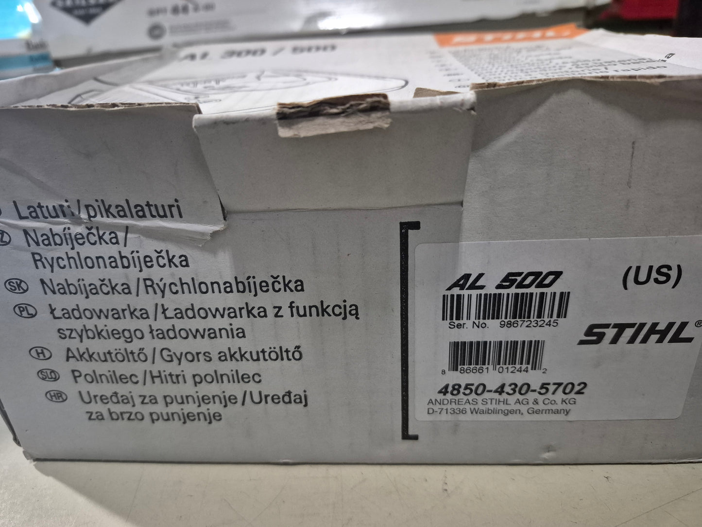 Stihl AL 500 charger for AP series (new)
