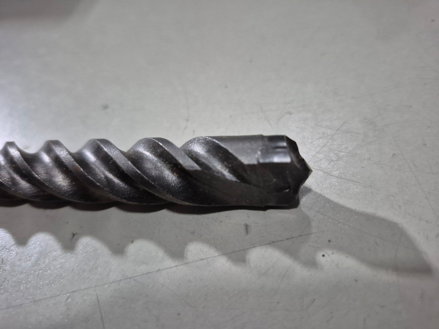 Bosch 5/8x16x18 sds plus extreme hcfc2104