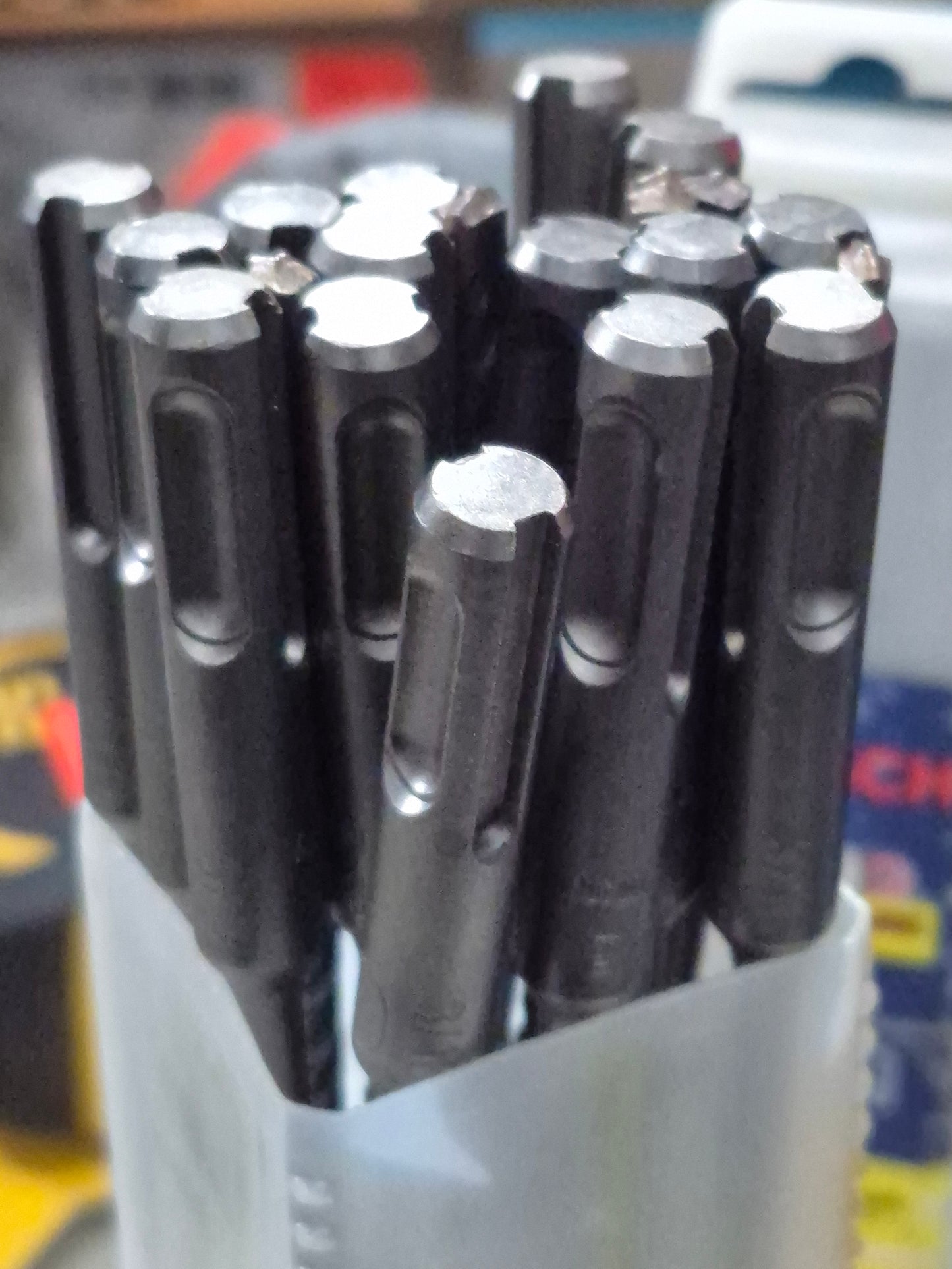 Bosch (25pcs) 3/16×4×6 sds plus concrete bit fchc2011 (bundled)