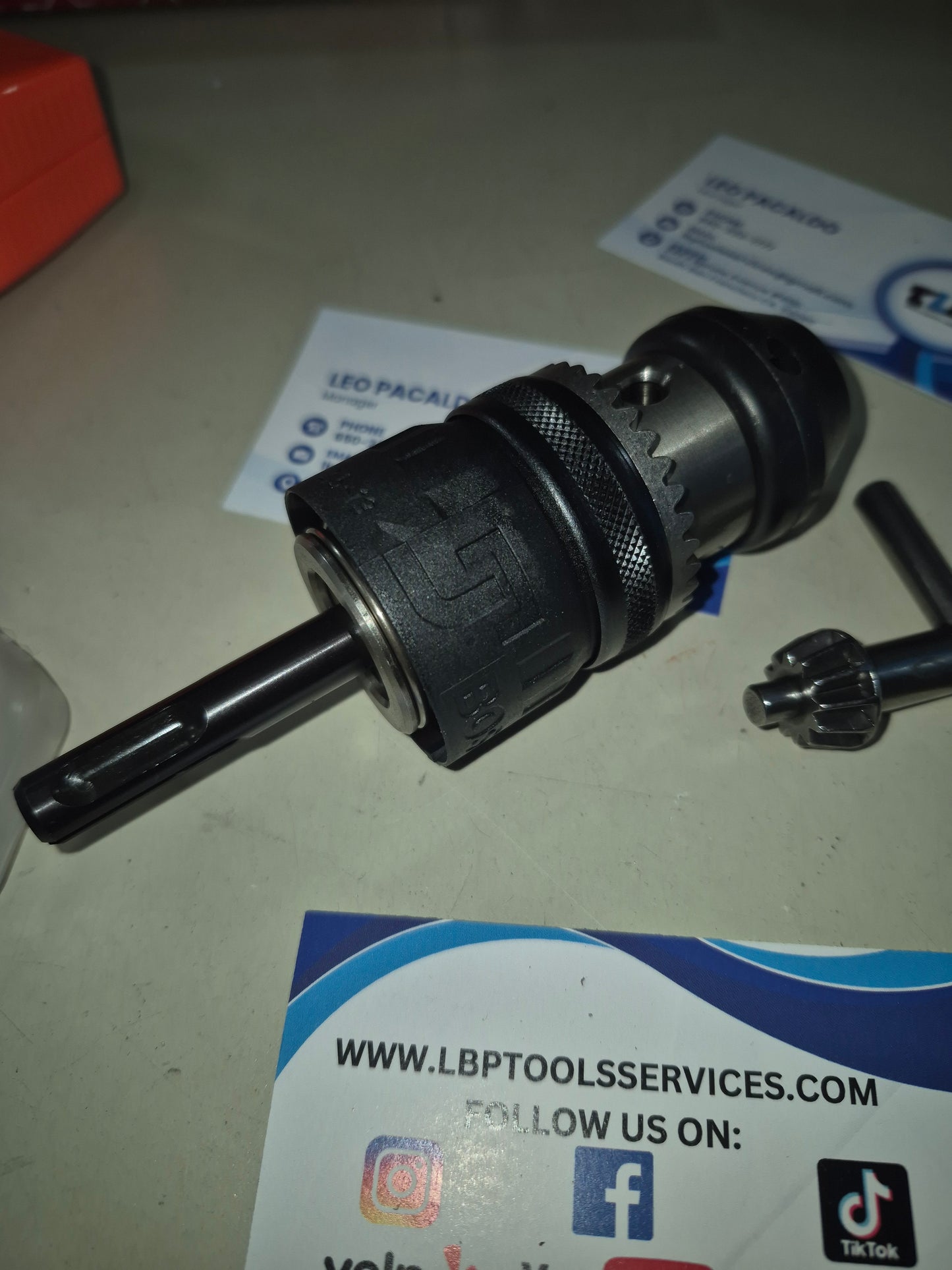 Bosch 1/2" chuck w/ key adaptor sds-plus 1618571014