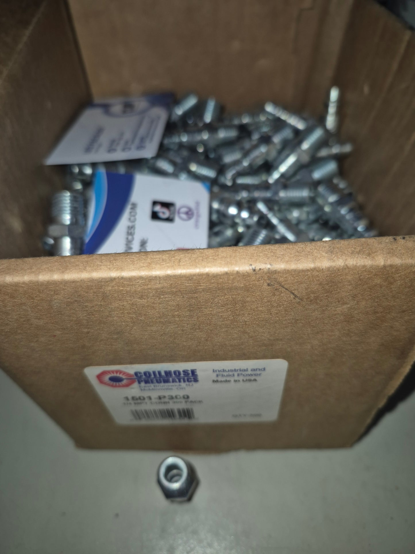 Coilhose Pneumatic 1/4" air fitting MPT common (bulk 217 pcs) 1501-P