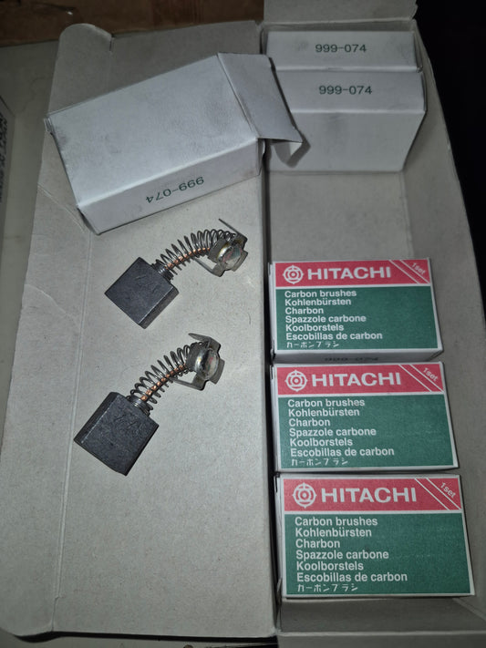 Hitachi 999074 pair carbon brush