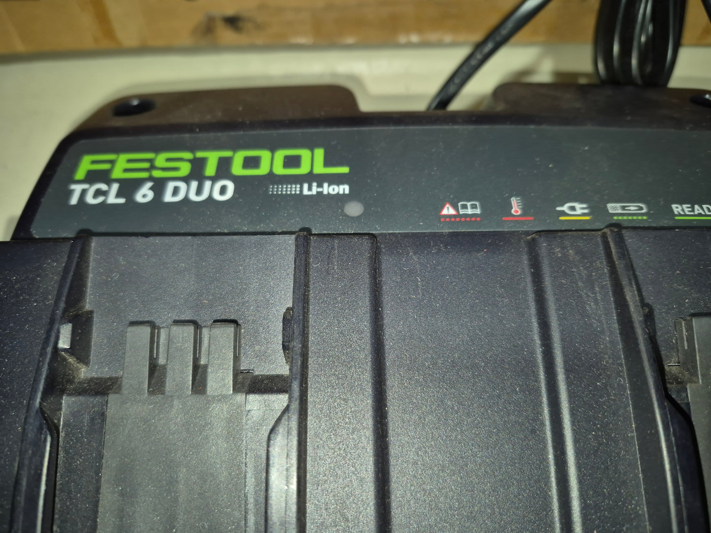FESTOOL 577018  TCL 6 DOU / DUAL CHARGER