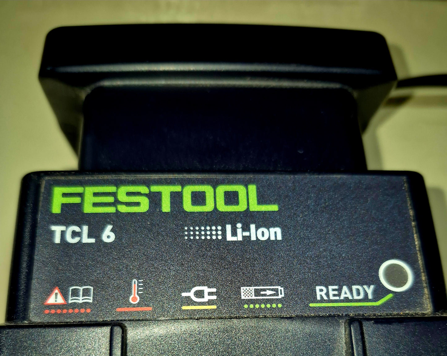 Festool TCL 6 CHARGER 18V (OPEN BOX)