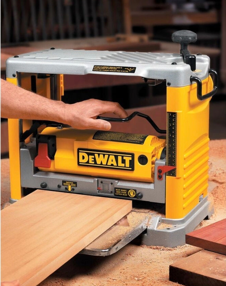 DEWALT DW734 Heavy-Duty 12-1/2 In. Thickness Planer
