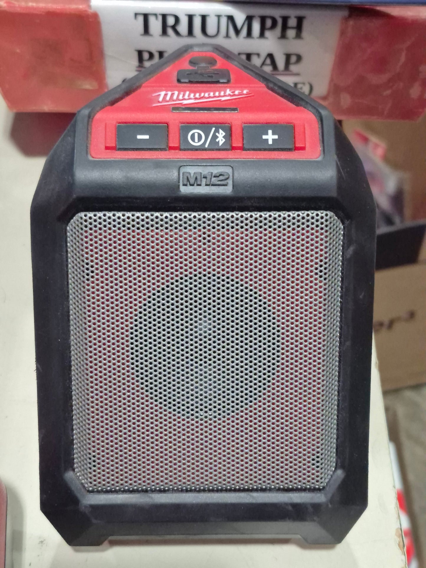 Pre-owned Bluetooth Speaker 12v battery & Charger kit. M12 series