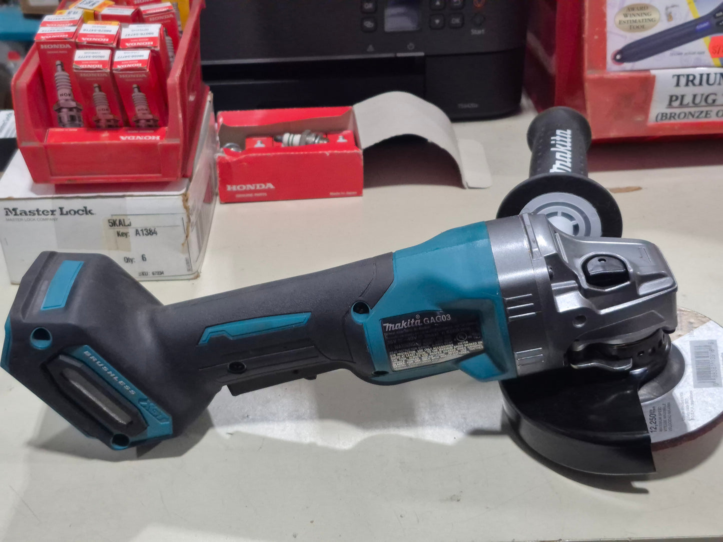 Tool only Makita 40V max XGT® Brushless Cordless 4‑1/2” / 5" Paddle Switch Angle Grinder with Electric Brake