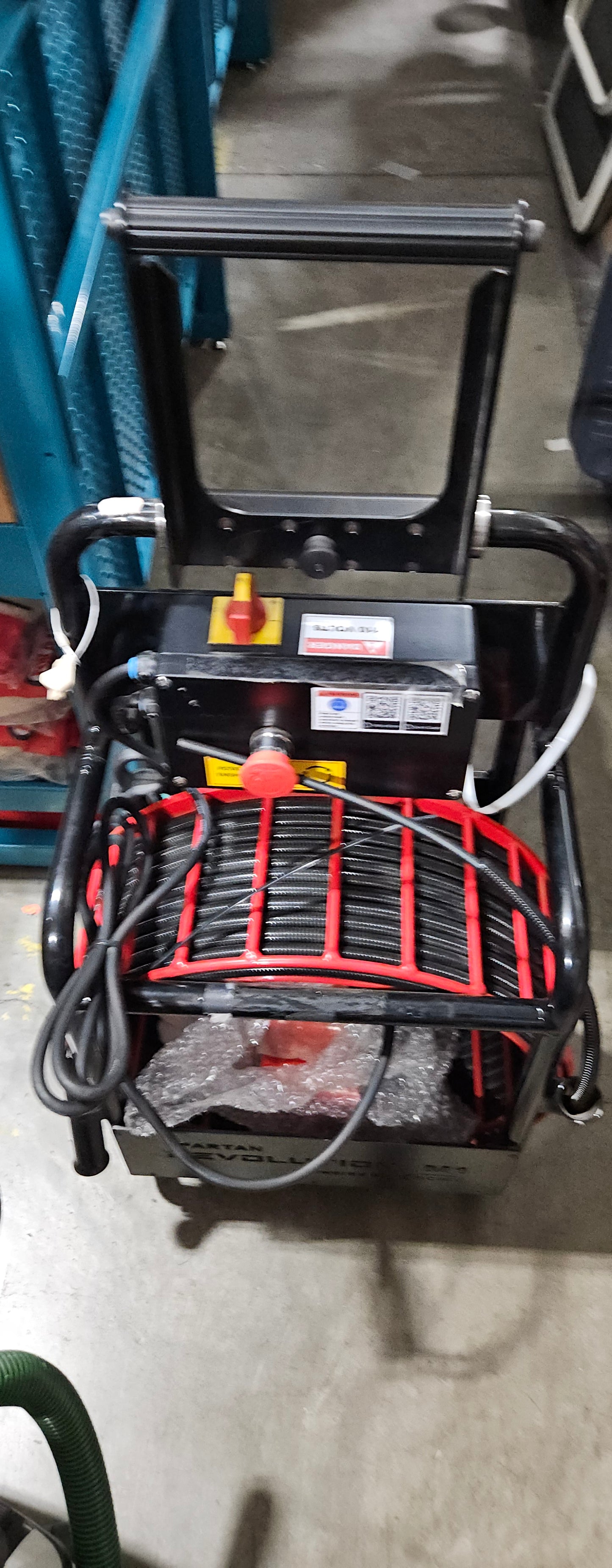 Spartan M1 3540000816ST with mini cleaner cleaning accessories open box, display, new unused (negotiable)